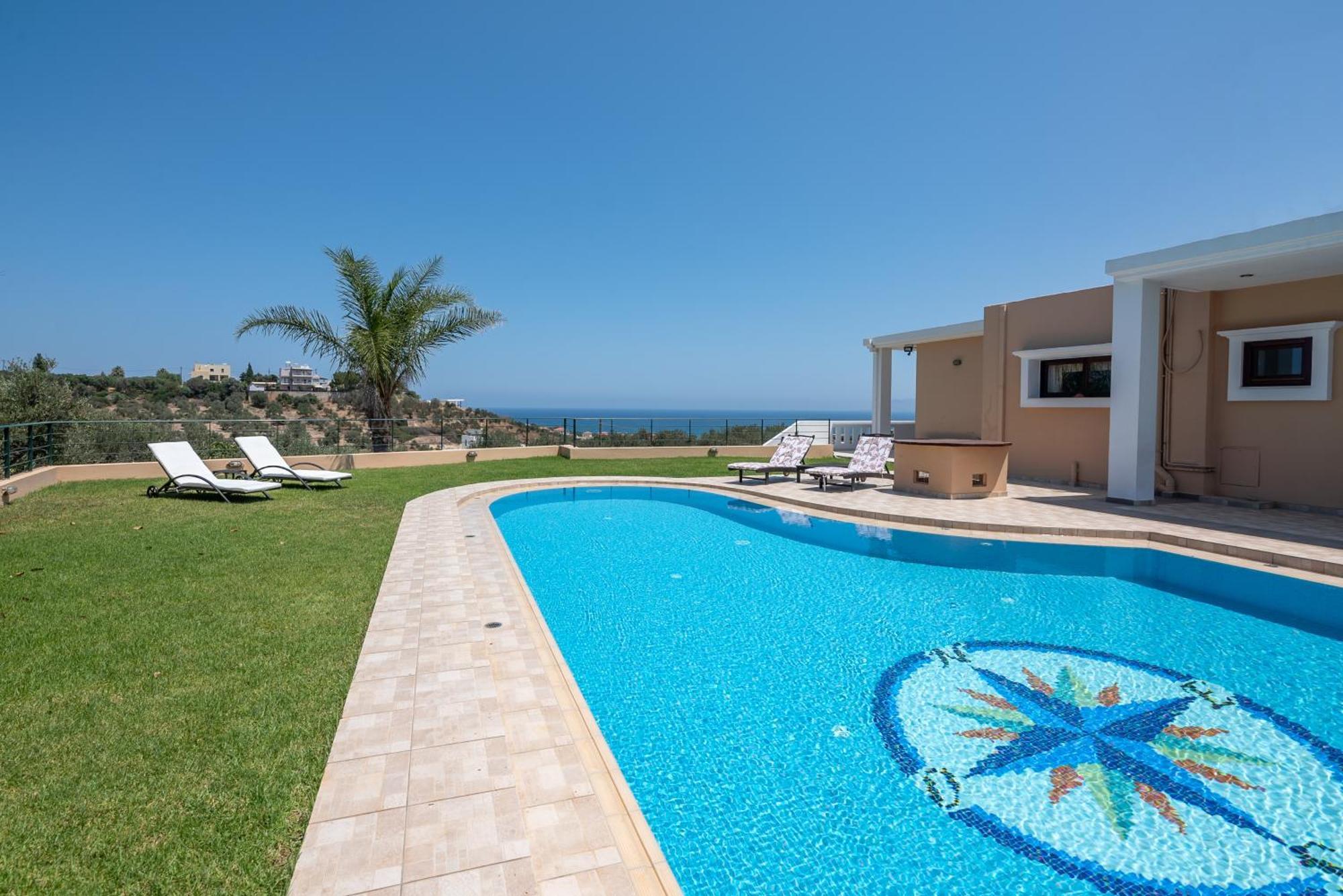 Nikola'S Villa Stalos Chania Екстериор снимка