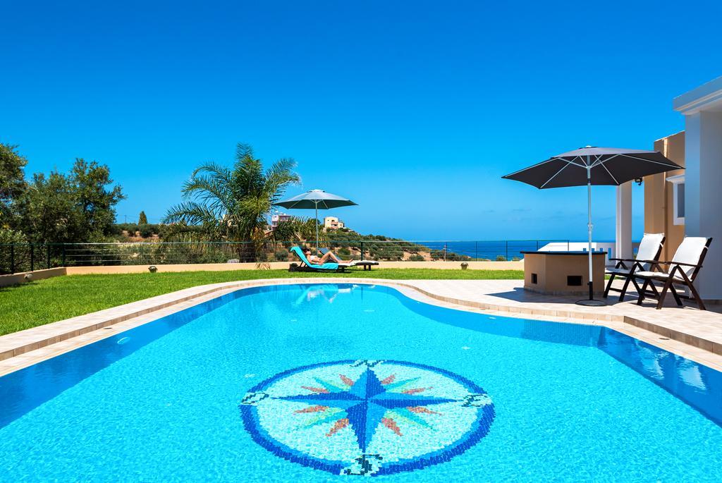 Nikola'S Villa Stalos Chania Екстериор снимка